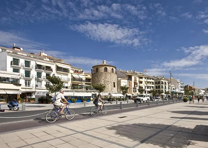 Litoral Costa Dorada - Playmar Only Families 公寓